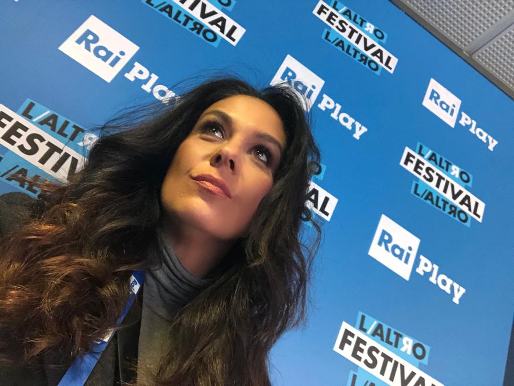 Alessandra Vena visagista make-up artist truccatrice extension ciglia
